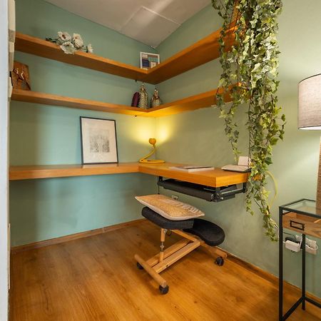Via Cimabue 8B - Florence Charming Apartments - Metropolitan Loft In Florence - 20 Minute Walk To City Center - Excellent Base For Exploring - Less Than 5 Minute Walk To The Supermarket - Amazing Bakery On The Corner Dış mekan fotoğraf