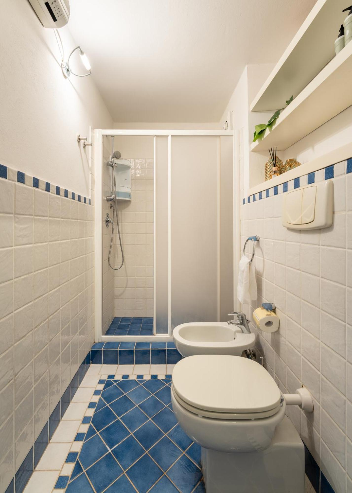 Via Cimabue 8B - Florence Charming Apartments - Metropolitan Loft In Florence - 20 Minute Walk To City Center - Excellent Base For Exploring - Less Than 5 Minute Walk To The Supermarket - Amazing Bakery On The Corner Dış mekan fotoğraf
