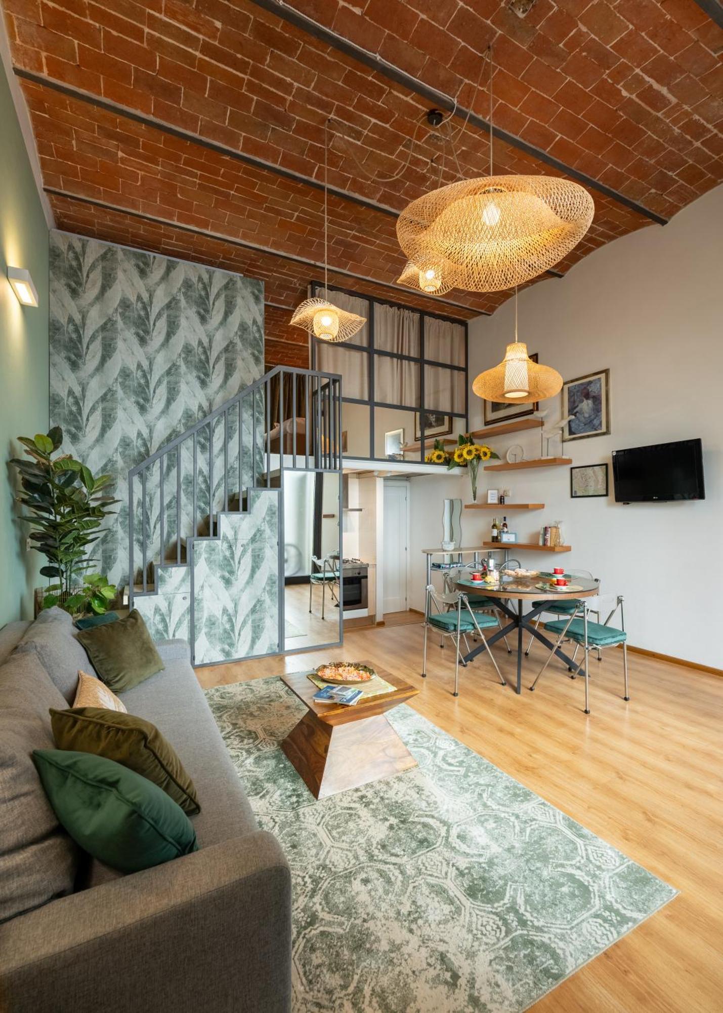 Via Cimabue 8B - Florence Charming Apartments - Metropolitan Loft In Florence - 20 Minute Walk To City Center - Excellent Base For Exploring - Less Than 5 Minute Walk To The Supermarket - Amazing Bakery On The Corner Dış mekan fotoğraf