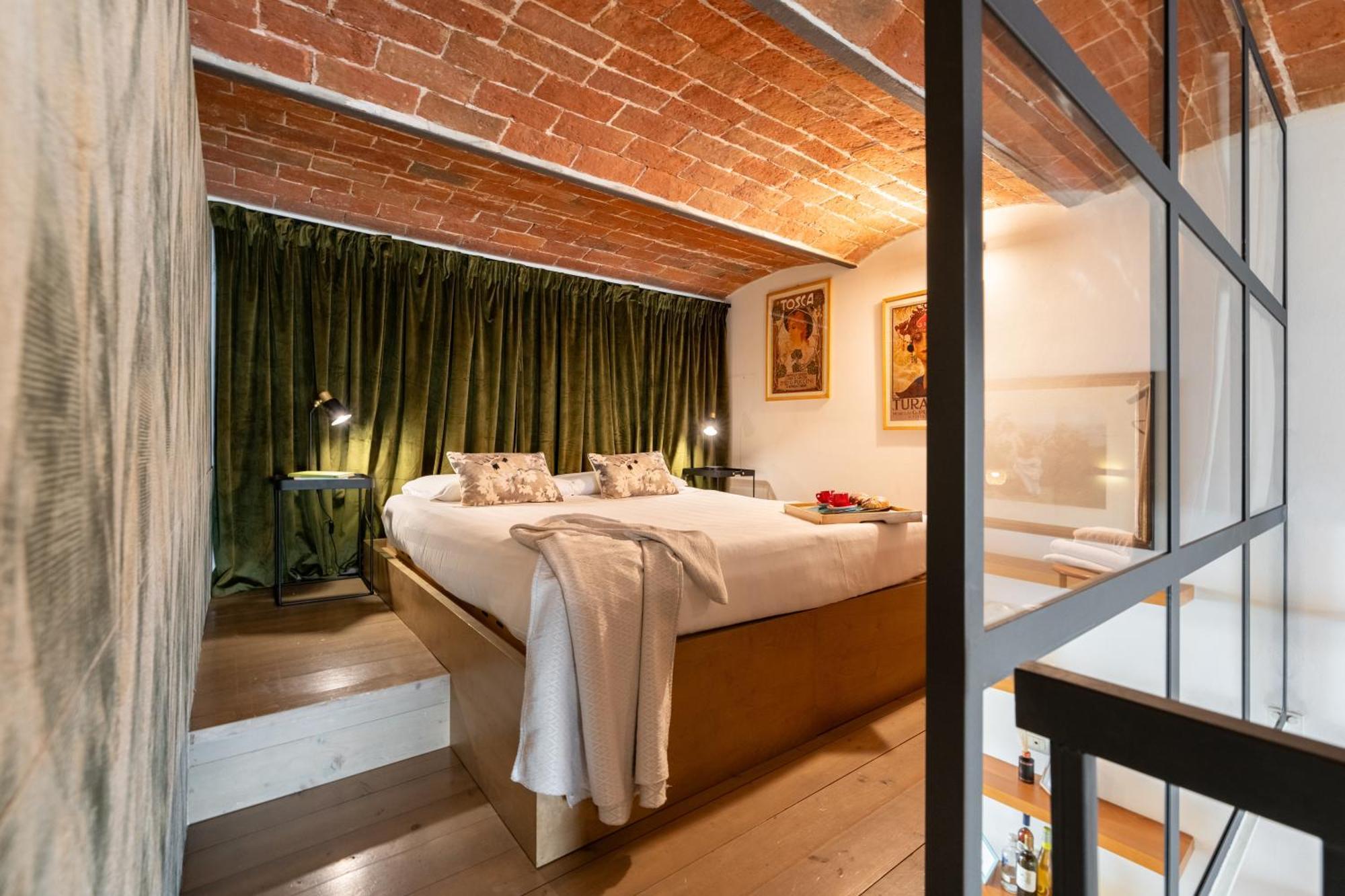 Via Cimabue 8B - Florence Charming Apartments - Metropolitan Loft In Florence - 20 Minute Walk To City Center - Excellent Base For Exploring - Less Than 5 Minute Walk To The Supermarket - Amazing Bakery On The Corner Dış mekan fotoğraf
